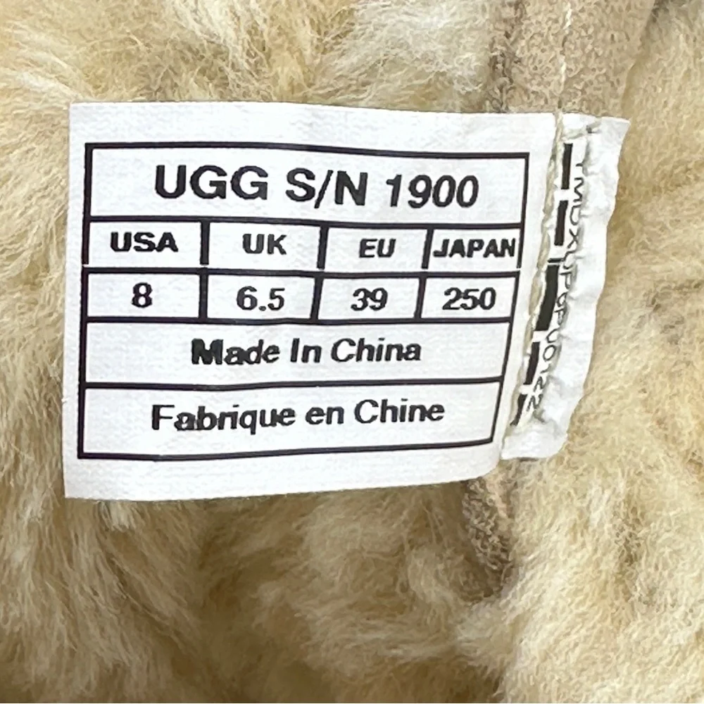 UGG Belcloud Waterproof Boots. Size 8